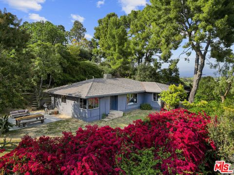12194 Boughton Place Studio City CA 91604