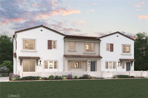 3196 Lakemont Lane Riverside CA 92503