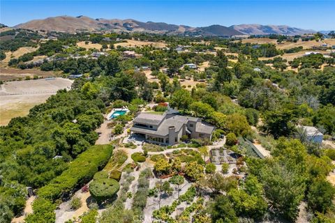 Tiny photo for 225 Broken Arrow Road Rd, Nipomo, CA 93444 (MLS # SC25138729)