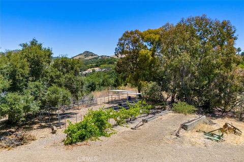 Tiny photo for 225 Broken Arrow Road Rd, Nipomo, CA 93444 (MLS # SC25138729)