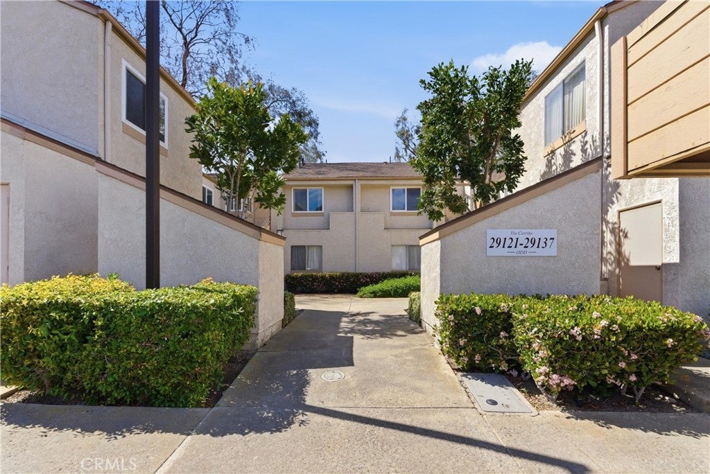 29121 Via Cerrito, Laguna Niguel CA 92677 - Photo 32