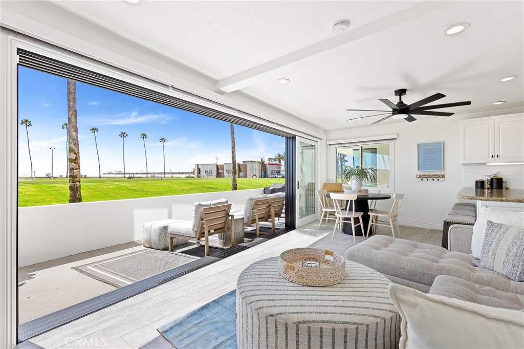 916 E Oceanfront