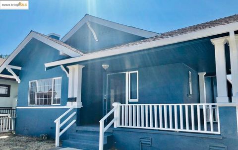Photo of 332 East 8th St, Pittsburg, CA 94565 (MLS # 41115201)
