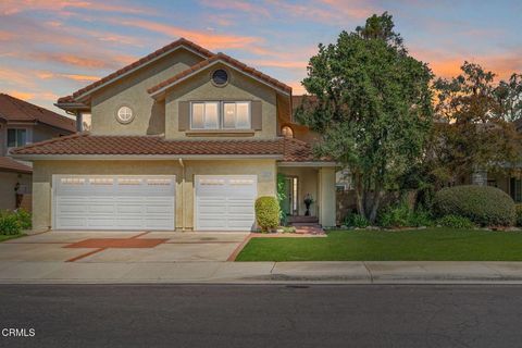Photo of 12157 London Grove Court, Moorpark, CA 93021 (MLS # V1-34833)