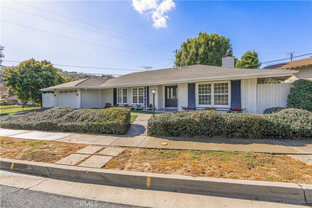 16060 Villa Flores Drive