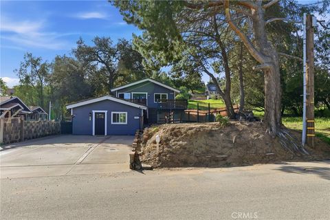 Tiny photo for 23956 Los Rosas Street, West Hills, CA 91304 (MLS # SR26009491)