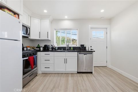 Tiny photo for 23956 Los Rosas Street, West Hills, CA 91304 (MLS # SR26009491)