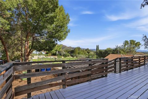 Tiny photo for 23956 Los Rosas Street, West Hills, CA 91304 (MLS # SR26009491)