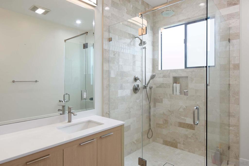 La Jolla - Residential Lease