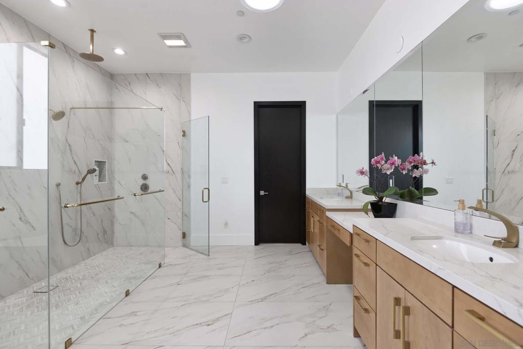 La Jolla - Residential Lease