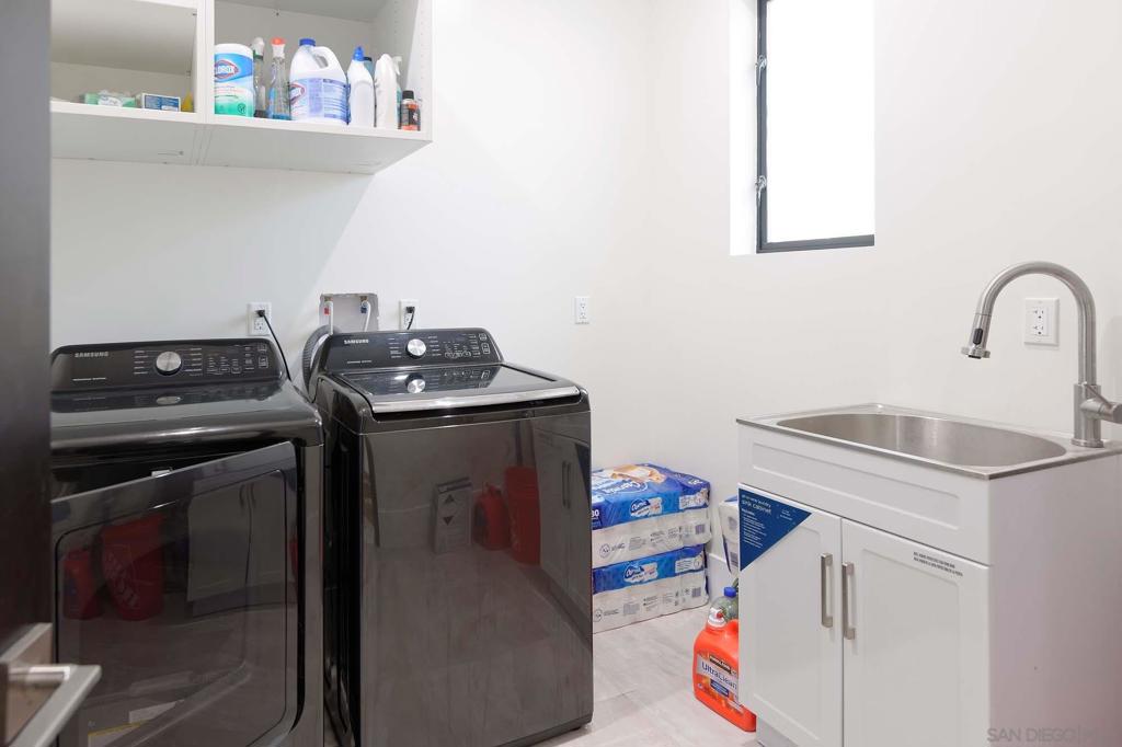 La Jolla - Residential Lease