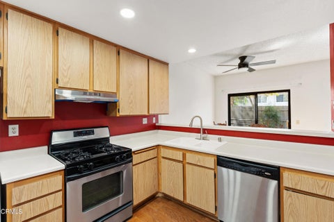Tiny photo for 358 Blackfoot Lane, Ventura, CA 93001 (MLS # V1-38914)
