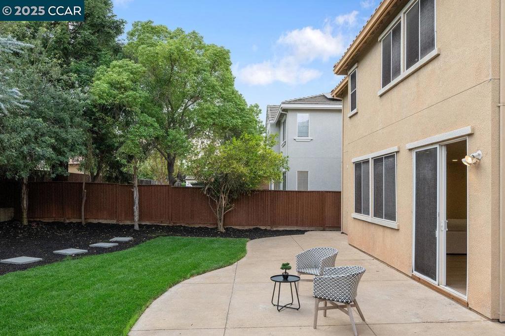 TRACY PARK - Residential