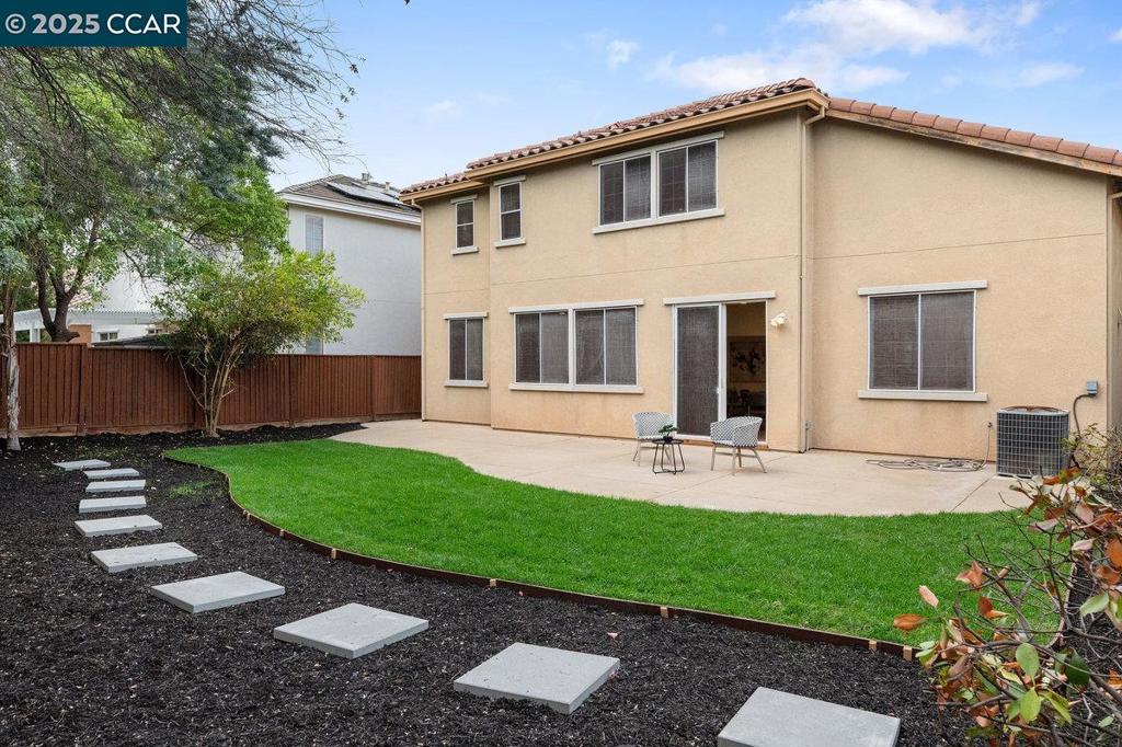 TRACY PARK - Residential