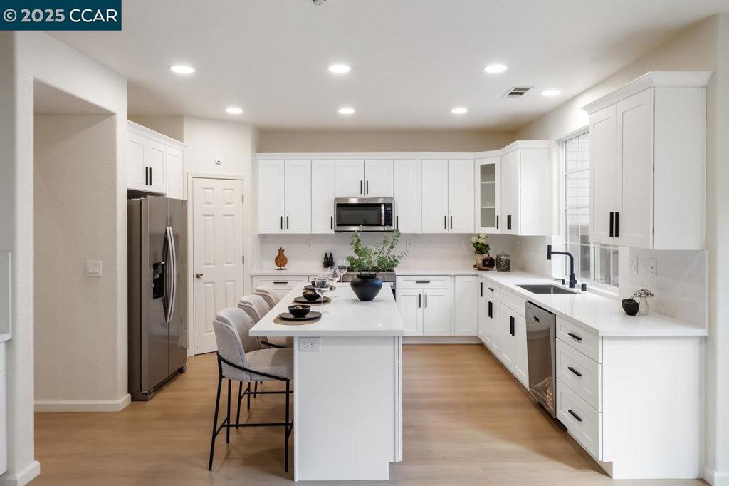TRACY PARK - Residential