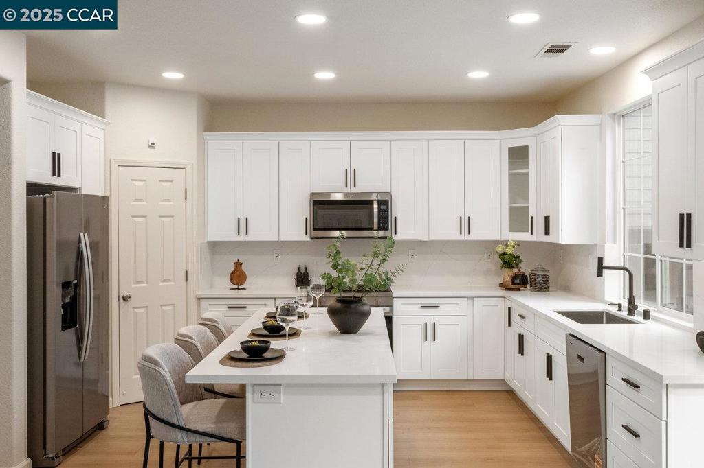 TRACY PARK - Residential
