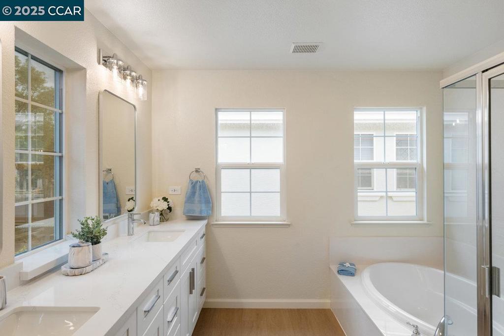 TRACY PARK - Residential