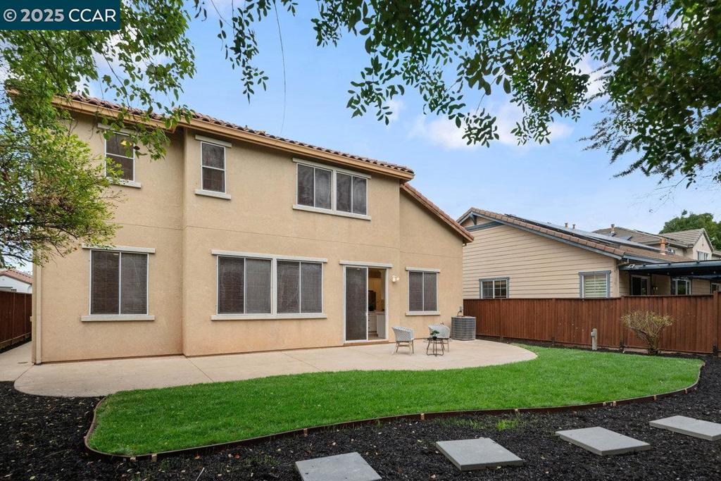 TRACY PARK - Residential
