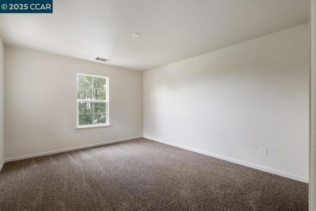 TRACY PARK - Residential