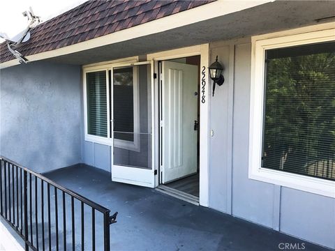 22948 Via Pimiento 4B Mission Viejo CA 92691