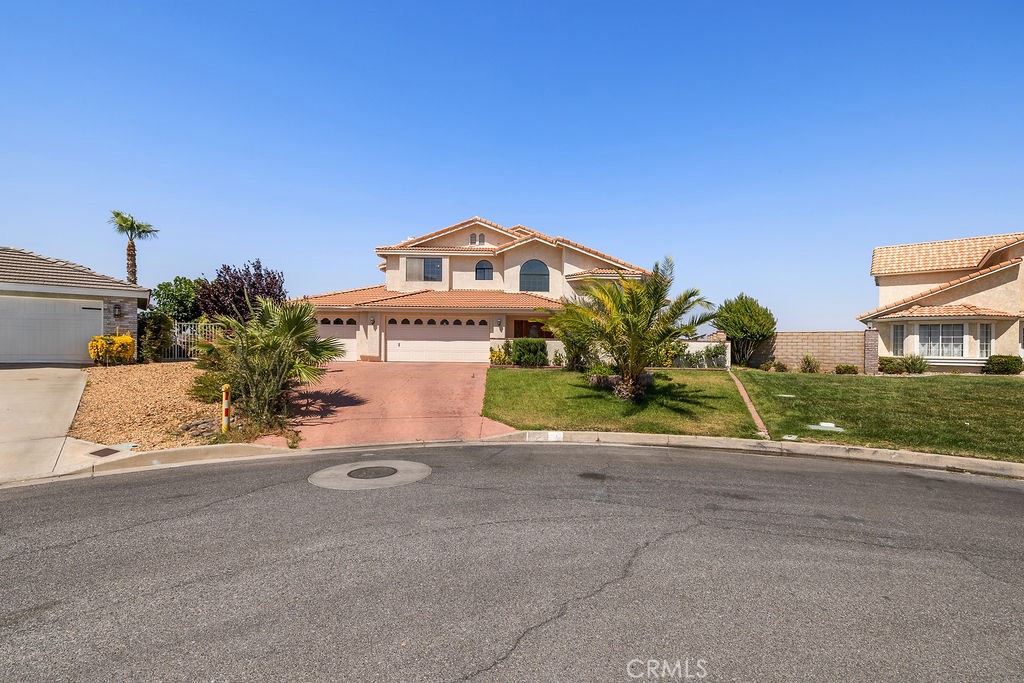 13685 Sierra Vista Drive