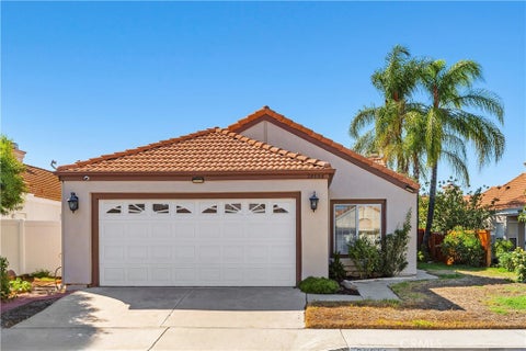 Photo of 28098 Lemonwood DR, Menifee, CA 92584 (MLS # IV26192547)