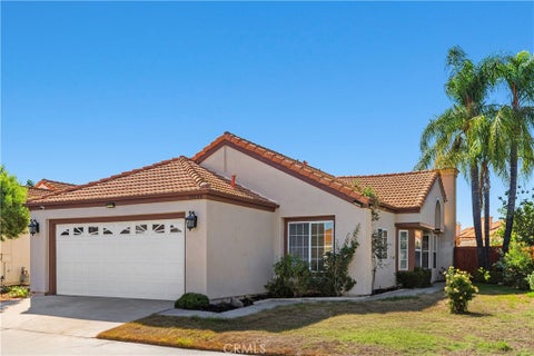 Photo of 28098 Lemonwood DR, Menifee, CA 92584 (MLS # IV26192547)