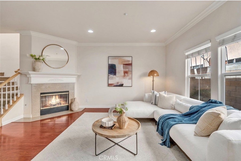 5241 Rosemead Blvd C