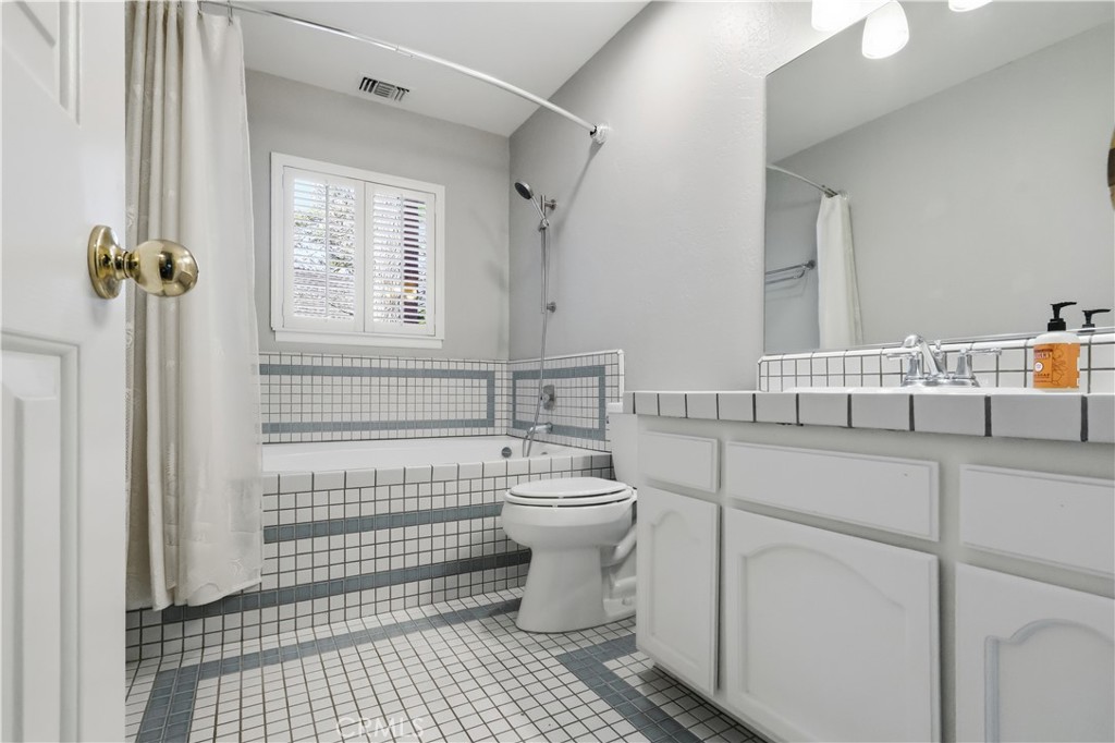 Arrowhead Woods (AWHW) - Residential