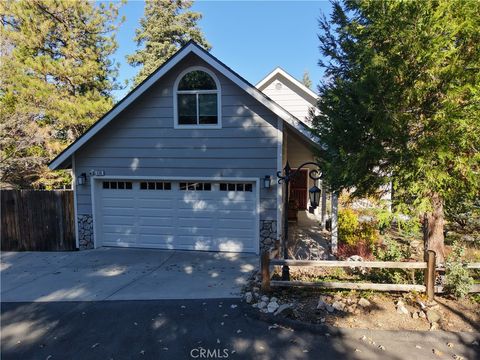 Photo of 174 Golf Course Road, Lake Arrowhead, CA 92352 (MLS # IG25275807)