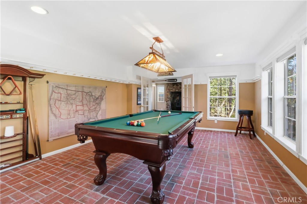 Arrowhead Woods (AWHW) - Residential