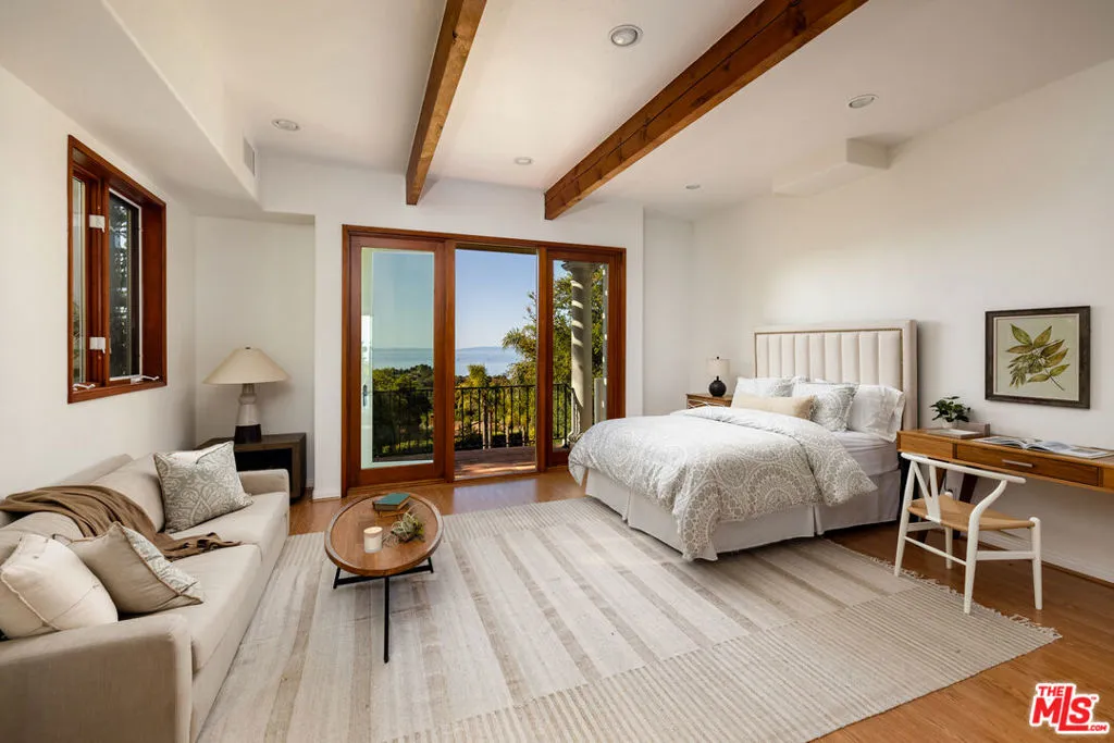 Santa Barbara, California 93108, United States, 4 Bedrooms Bedrooms, ,5 BathroomsBathrooms,Residential,Active,105449