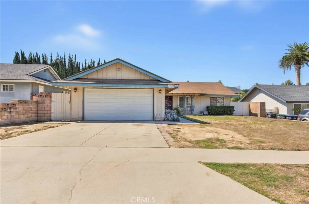 14990 Oakwood