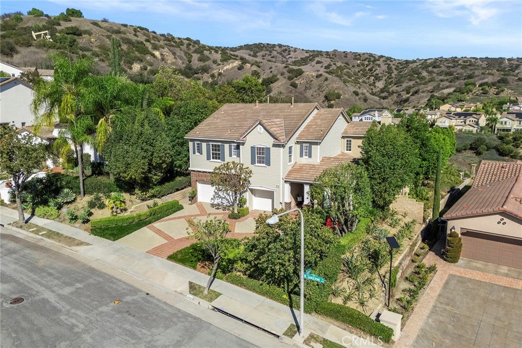 436 Tangerine Place