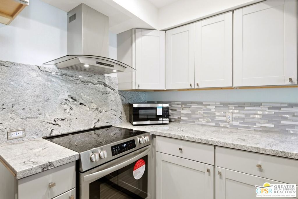 Riviera Gardens - Residential