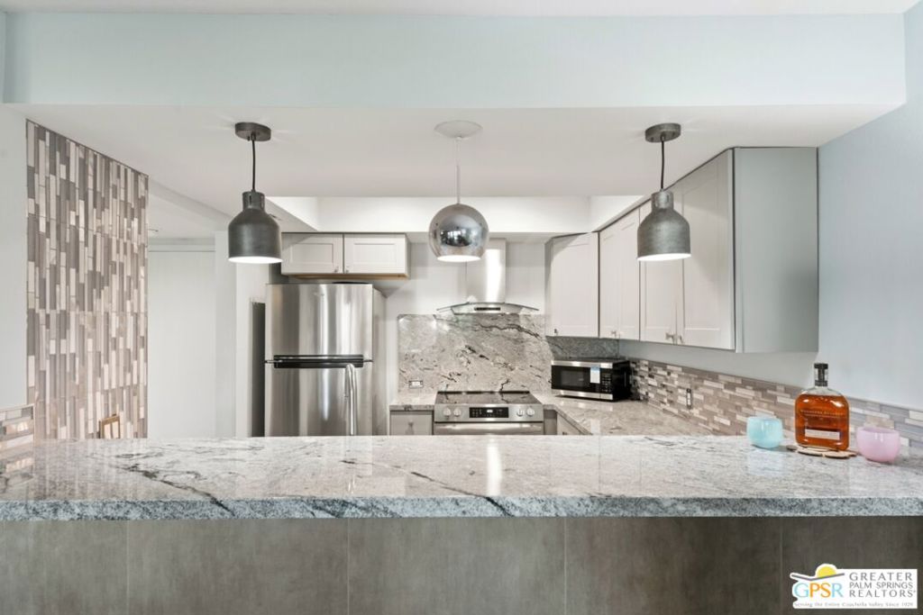 Riviera Gardens - Residential