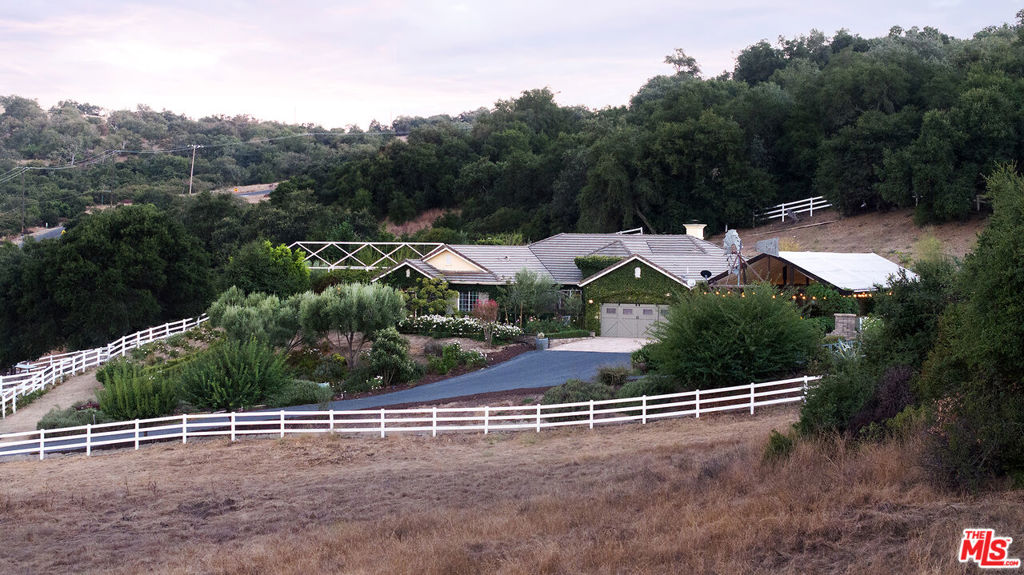 43455 Corona Cala Camino