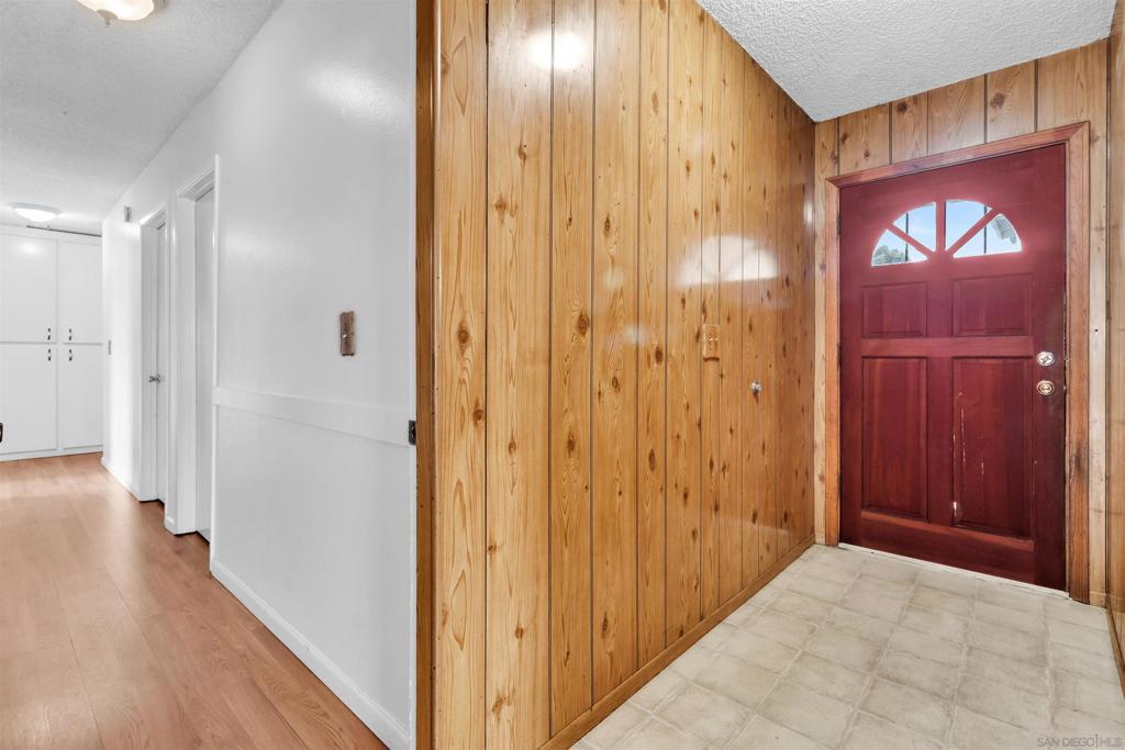 901 Saint George Ct
