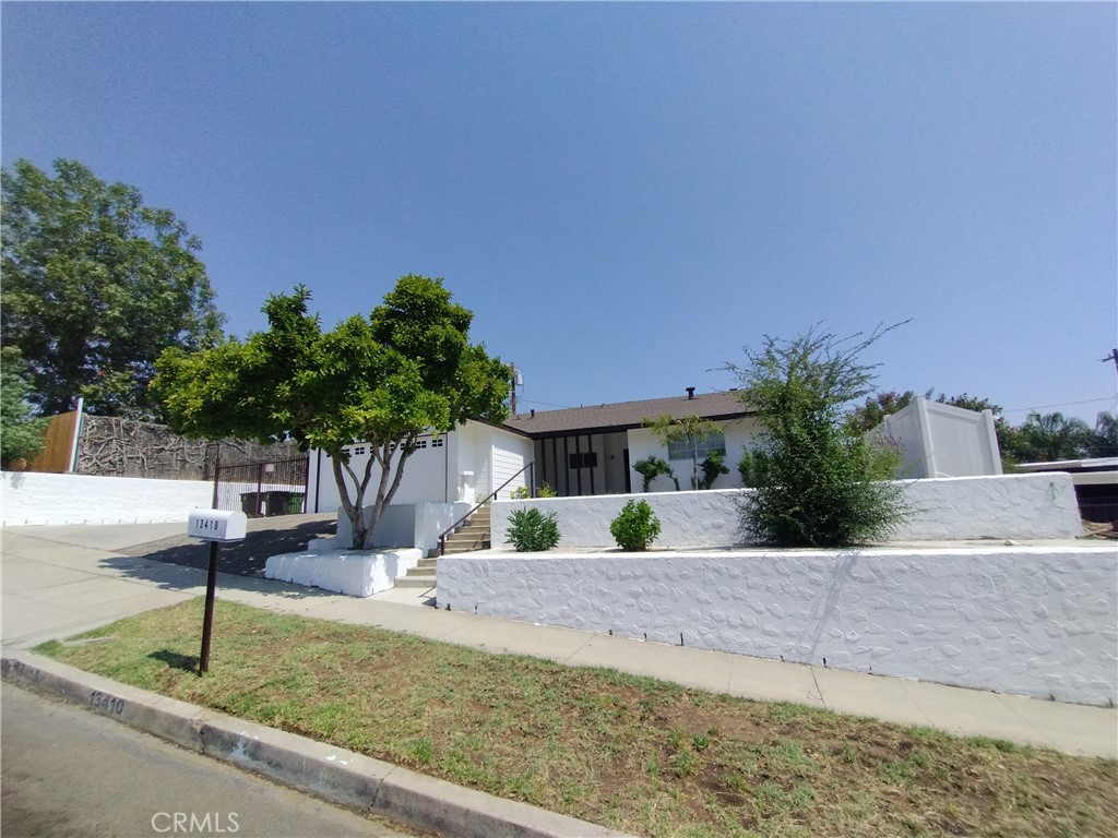 Welcome to this Beautiful Classic home located in Sylmar California just above the 210 Freeway, this home features four bedrooms two bathrooms with two extra rooms, one can be a den and the other room an office with new fresh paint in and out, it just needs your special touch, it also has a two-car attached garage, with lots of parking space, R.V. access no problem, this home is near restaurant's, grocery stores, near transit, gas stations, coffee shops, fast food, attractions, parks, golf course, hiking, horse trails, L.A.Mission College, Olive Medical-UCLA Medical Center. community swimming pool, also nearby freeways the 210, 14, 118, 5, 405 and the 170, so come add your special touch to this classic home and make yours today.