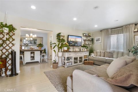 Photo of 4037 E 7th St, Long Beach, CA 90804 (MLS # PW25234139)