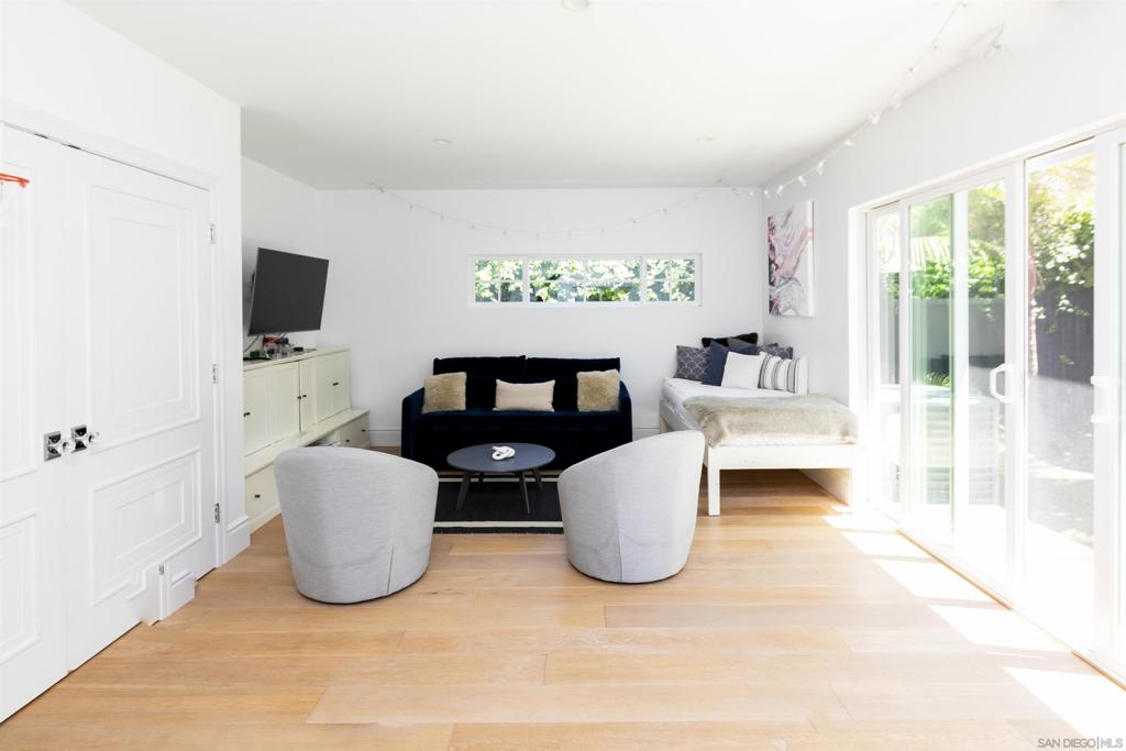 La Jolla - Residential Lease