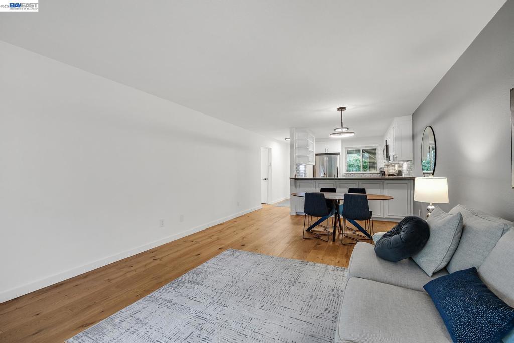640 Via Casitas