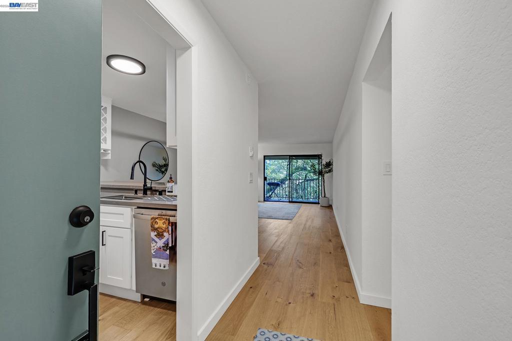 640 Via Casitas