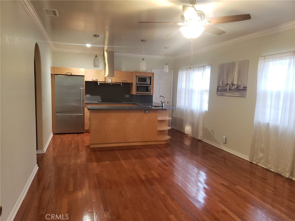 900 E Alpha Street