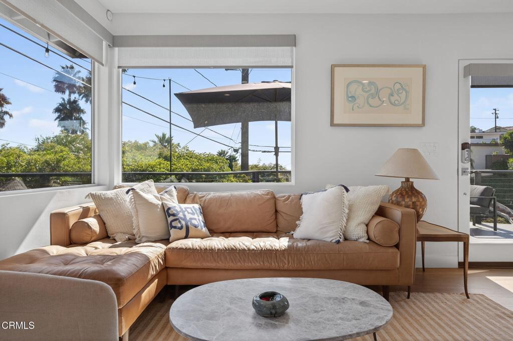 Ventura Heights - 0269 - Residential