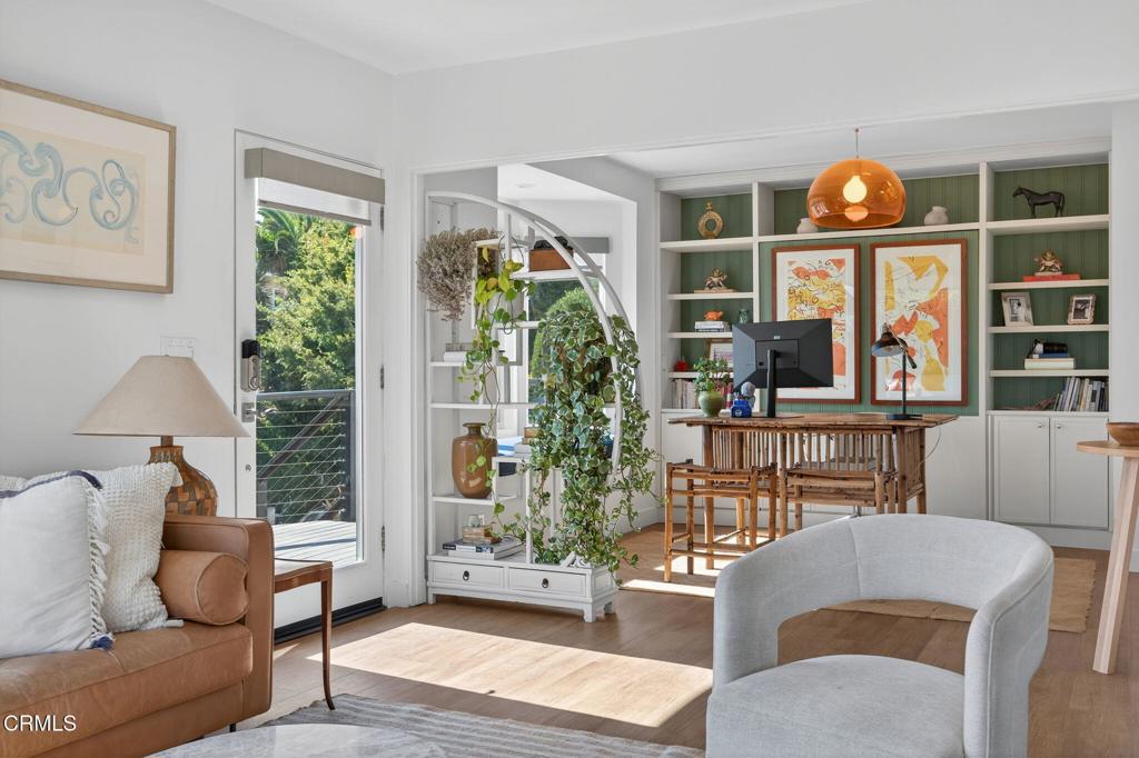 Ventura Heights - 0269 - Residential