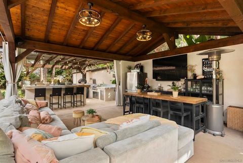 489 La Costa Ave. Encinitas CA 92024