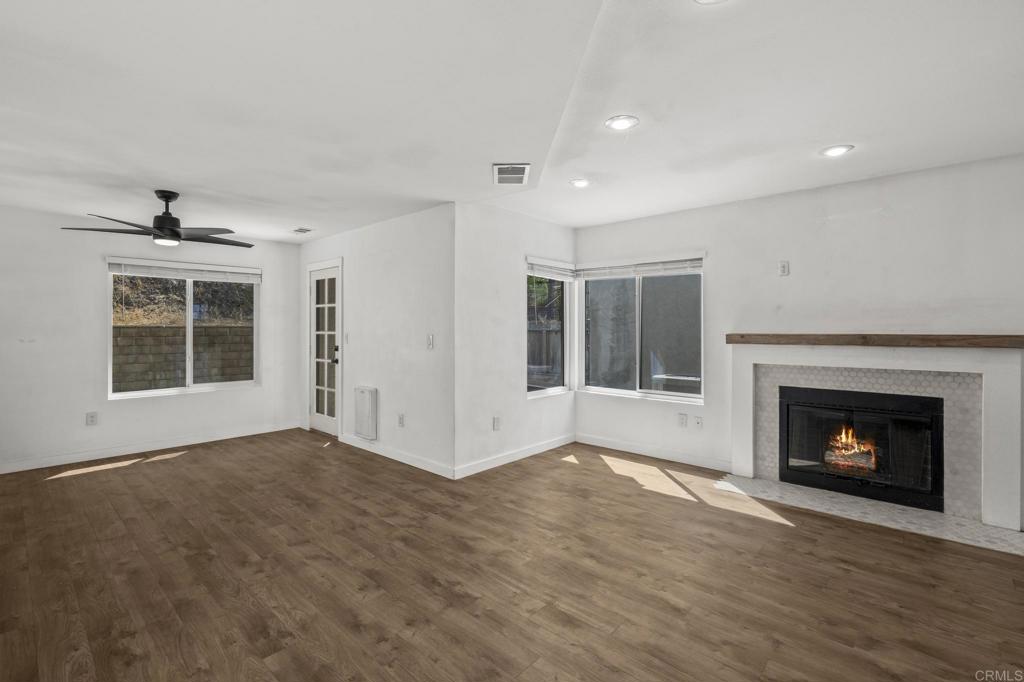 10525 Flora Verda Court