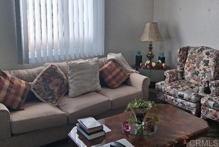 426 Sacramento Avenue