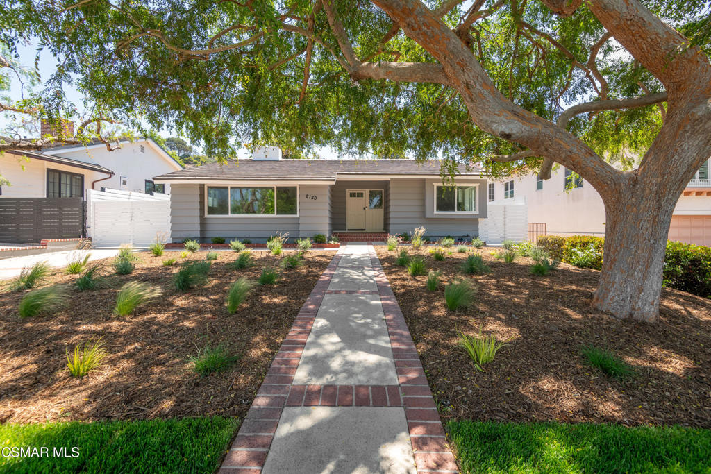 2120 Palos Verdes Drive W